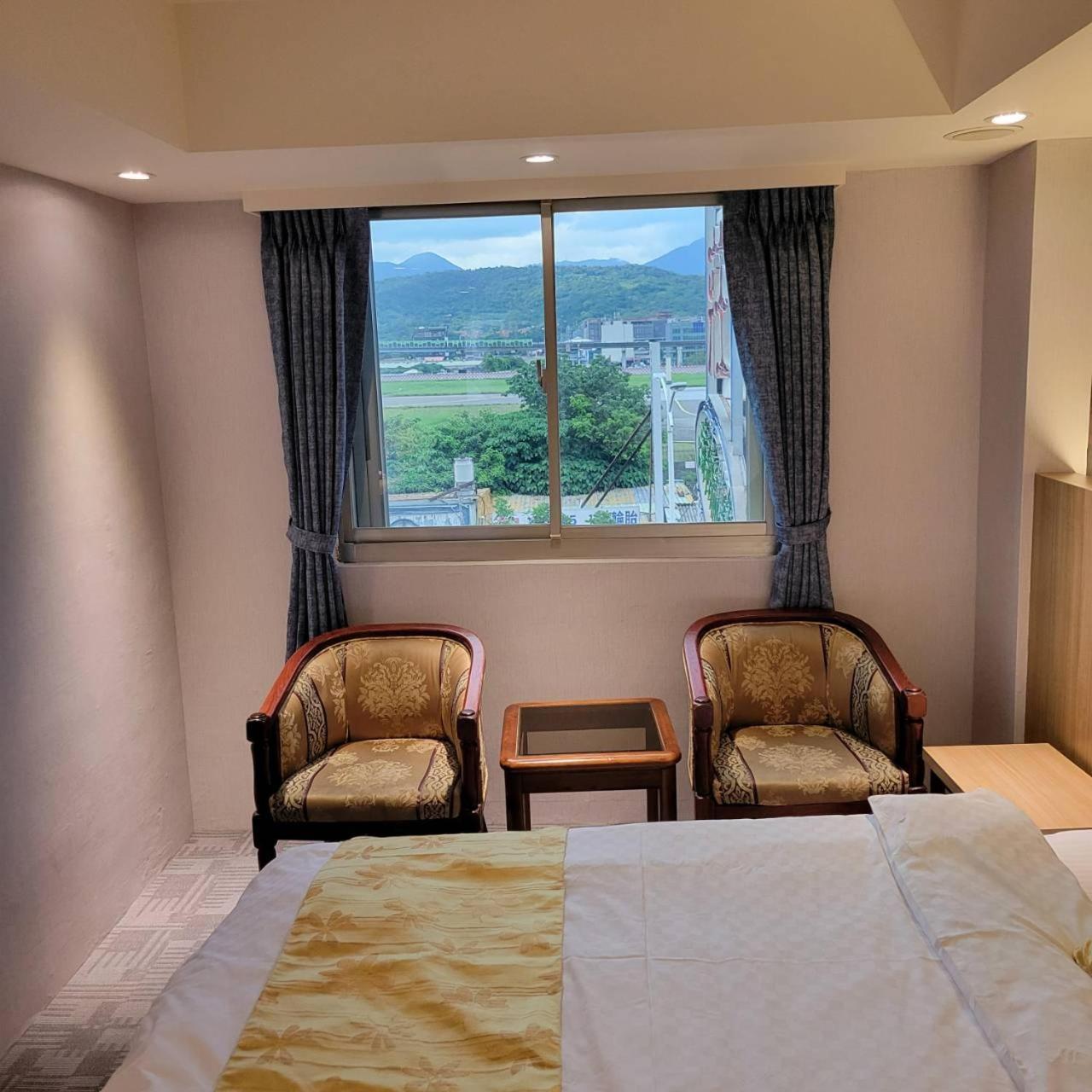 Attic Hotel ไทเป ภายนอก รูปภาพ