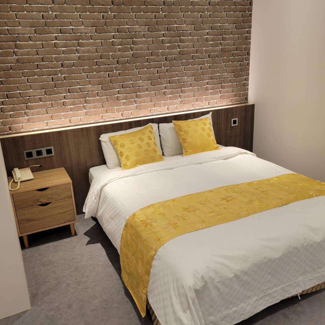 Attic Hotel ไทเป ภายนอก รูปภาพ